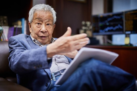 “日元先生”榊原英资：美日货币政策分化料推动日元跌破160水平